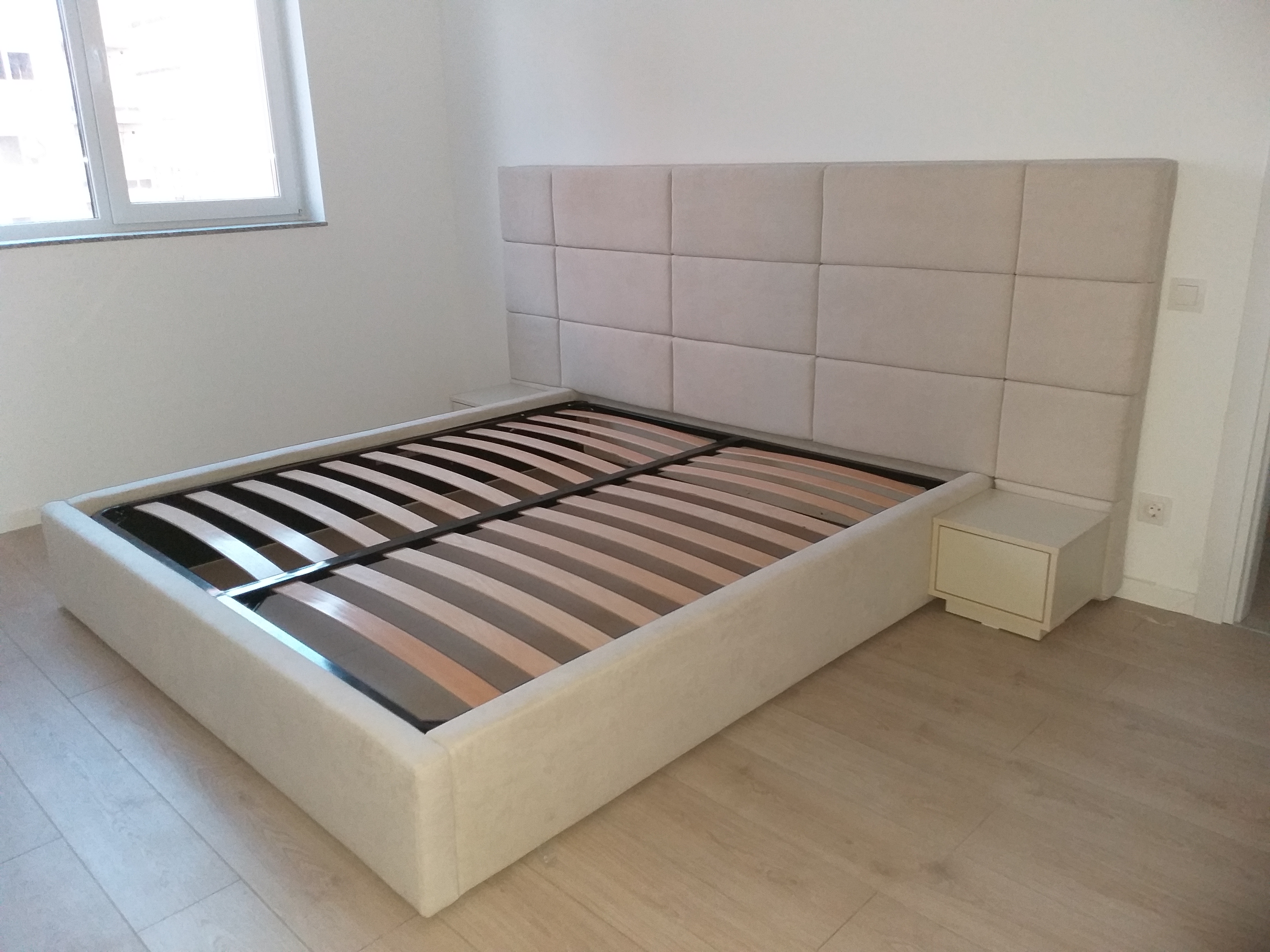 Pat Tablie Inalta Capitonaj Rectangular Crem